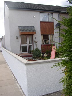 £79,000 - 3 BEDROOM HOUSE (TERRACED) Ref No.793268