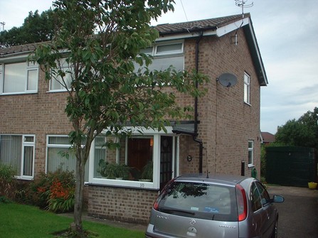 £139,950 - 3 BEDROOM HOUSE (SEMI-DETACHED) Ref No.2541439