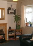 EXETER EX1 - £129,500
Leasehold (110 years remaining). 3 bedroom maisonette. One reception room. One bathroom. Council Tax band B. 20th Century / 1970s property. Parking. Garage. Garden. 