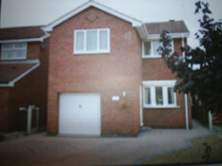 £209,950 - 4 BEDROOM HOUSE (DETACHED) Ref No.7627462