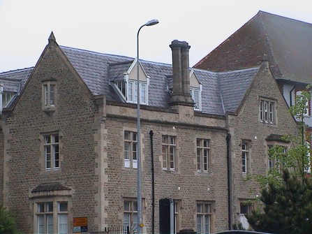 £174,950 - ONE BEDROOM FLAT Ref No.1057455